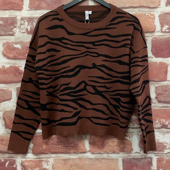 Elan Sweater Women's Small Brown Black Zebra Abstract Animal Print Knit Sweater - Picture 1 of 8